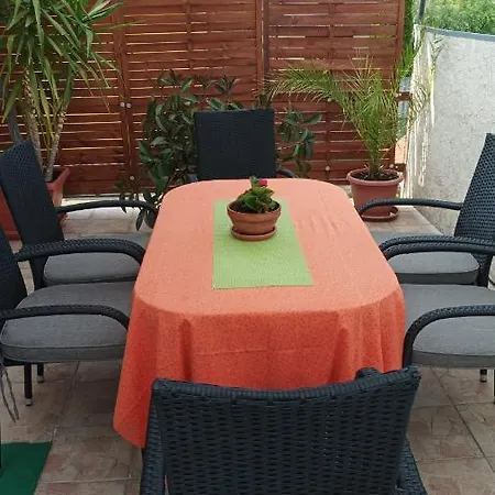 Oazis Vendeghaz 3*