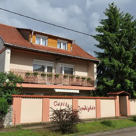 Oázis Vendégház Casa de hóspedes Egerszalók